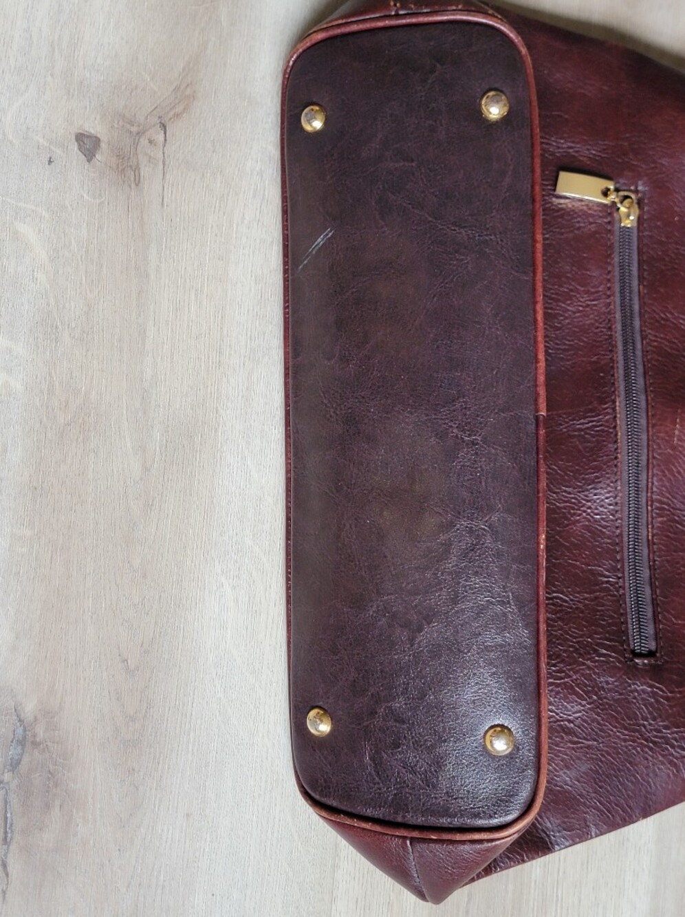 Vintage Feet First Oxblood Genuine Leather Shoulder Bag - Picture 5 of 10